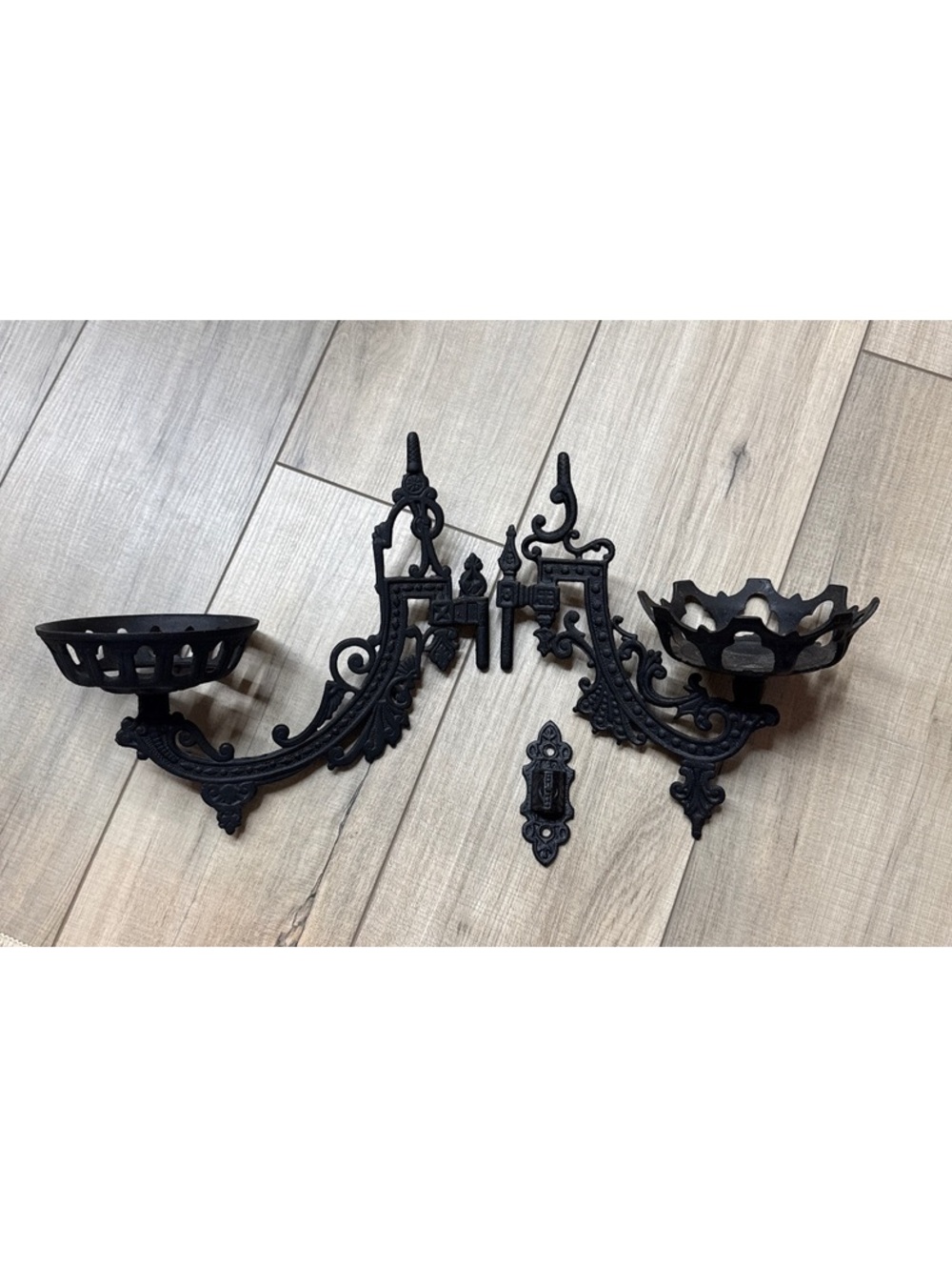 Vintage Robert Emig JMS Cast Iron Oil Lamp Wall Sconce Bracket
